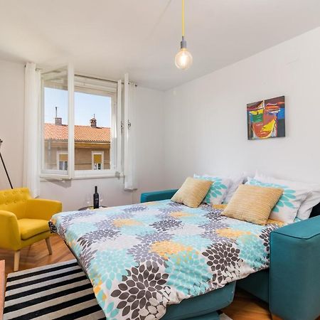Quirky Apartment Arena With Parking 普拉 外观 照片